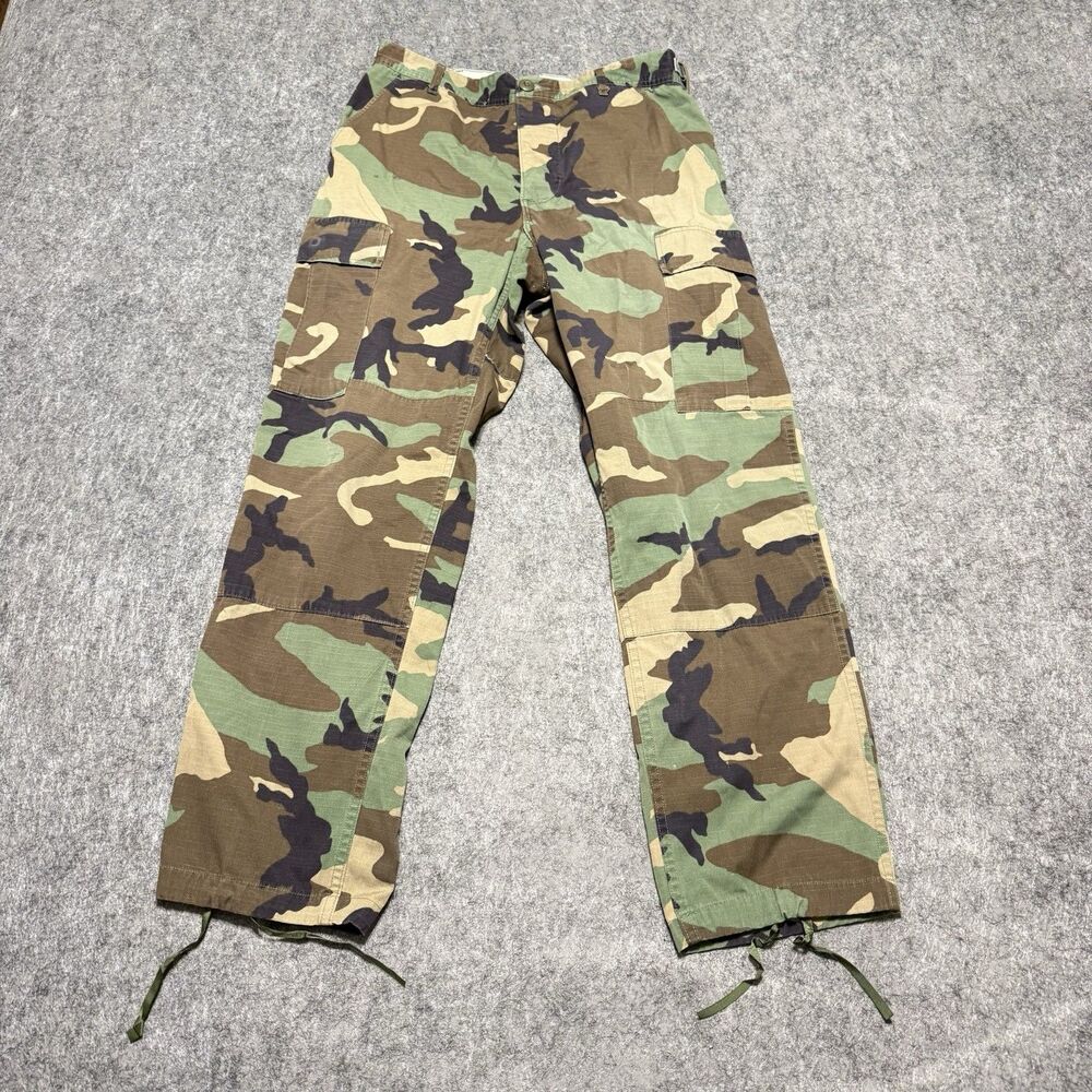 Genuine US Military Woodland Camo BDU Cargo Combat Pants Small Short USGI